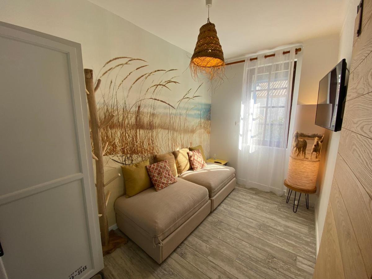 Hotel Le Neptune En Camargue 생트마리들라메르 외부 사진
