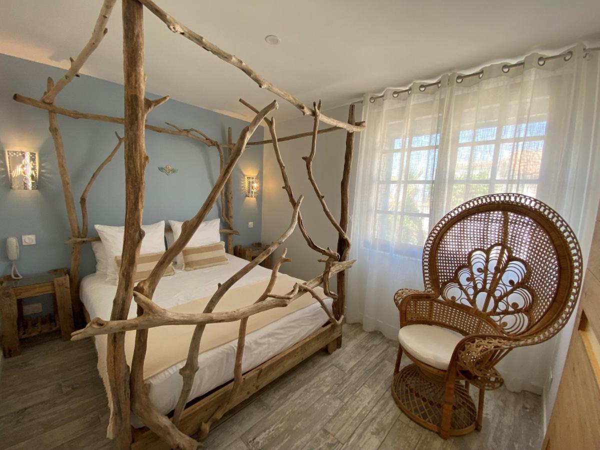 Hotel Le Neptune En Camargue 생트마리들라메르 외부 사진