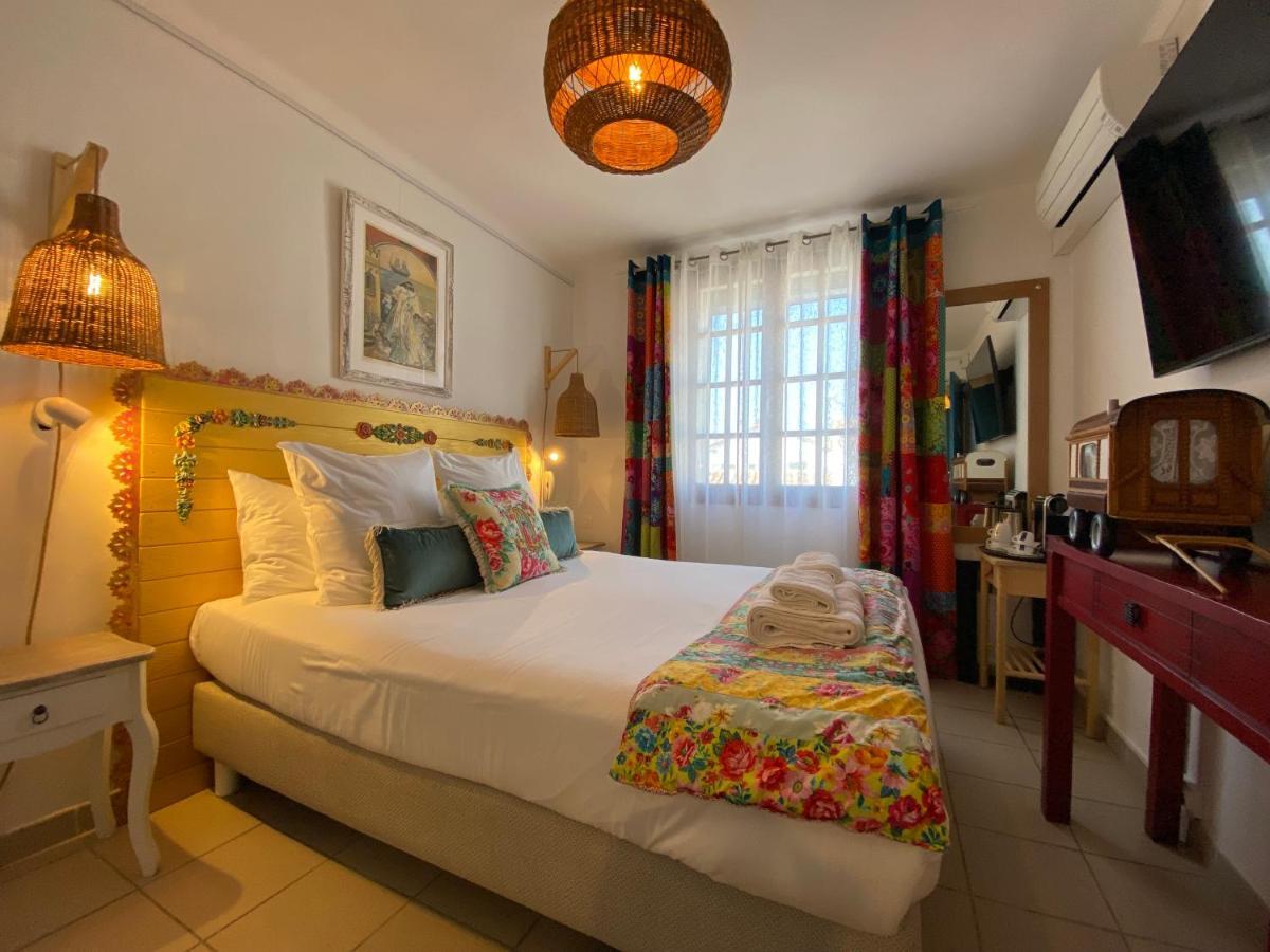 Hotel Le Neptune En Camargue 생트마리들라메르 외부 사진