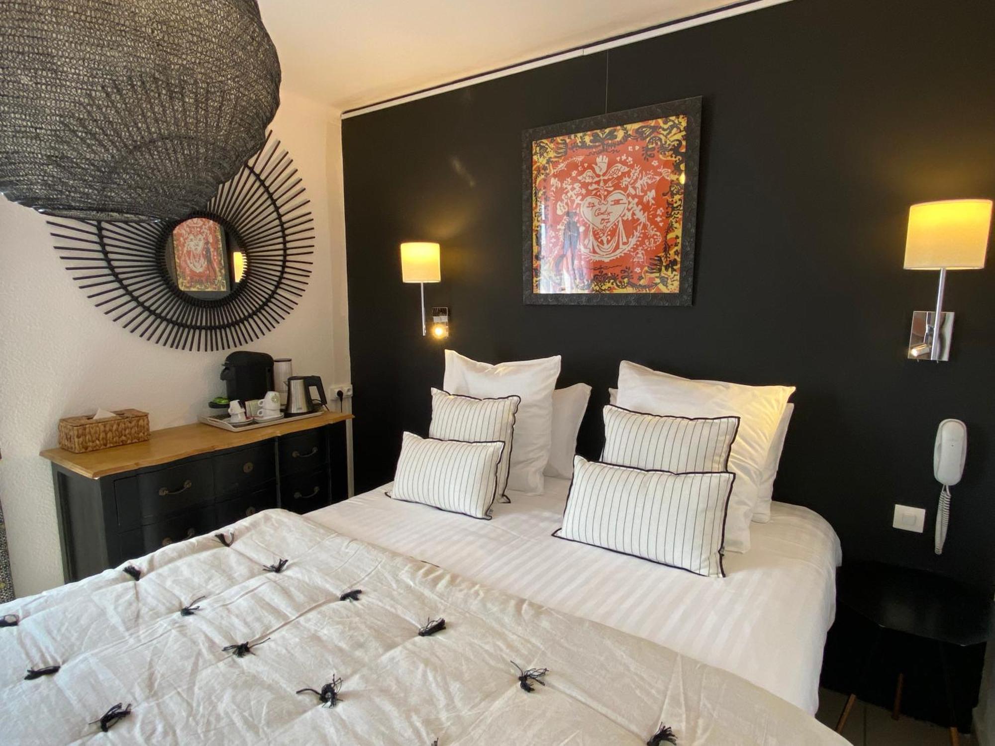 Hotel Le Neptune En Camargue 생트마리들라메르 외부 사진